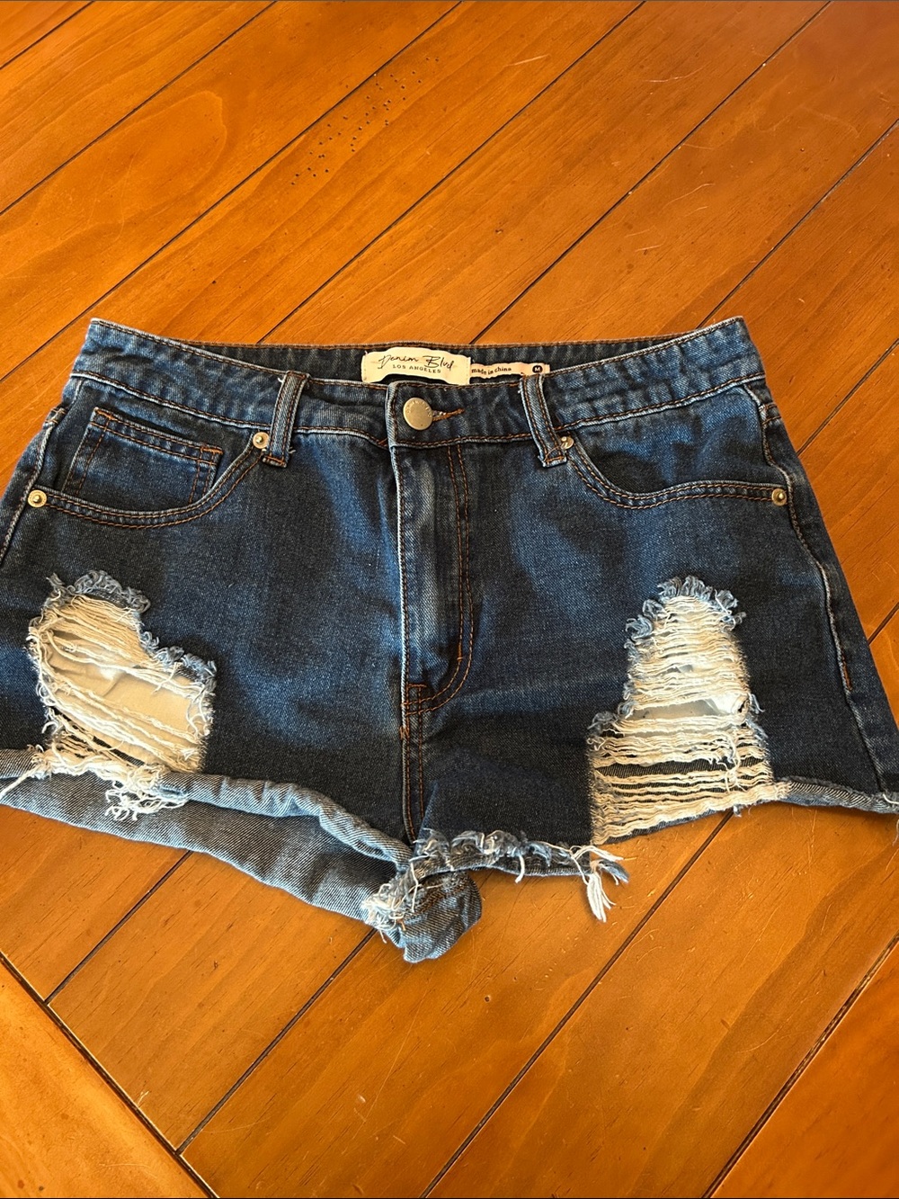 Denim Blvd Distressed Denim Cutoff Shorts Size 28